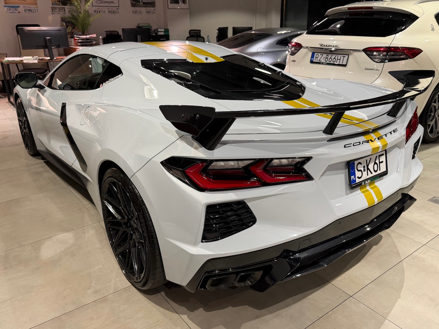 Chevrolet Corvette Stingray C8 3LT Z51 Performance „70 Years”