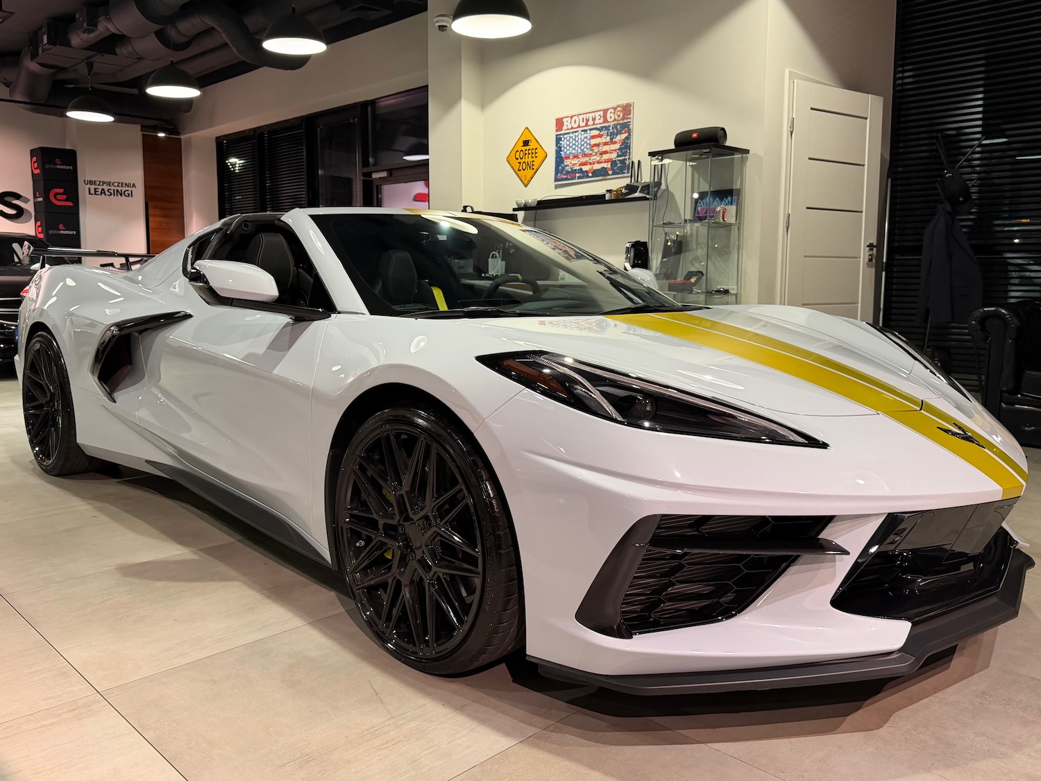 Chevrolet Corvette Stingray C8 3LT Z51 Performance „70 Years”