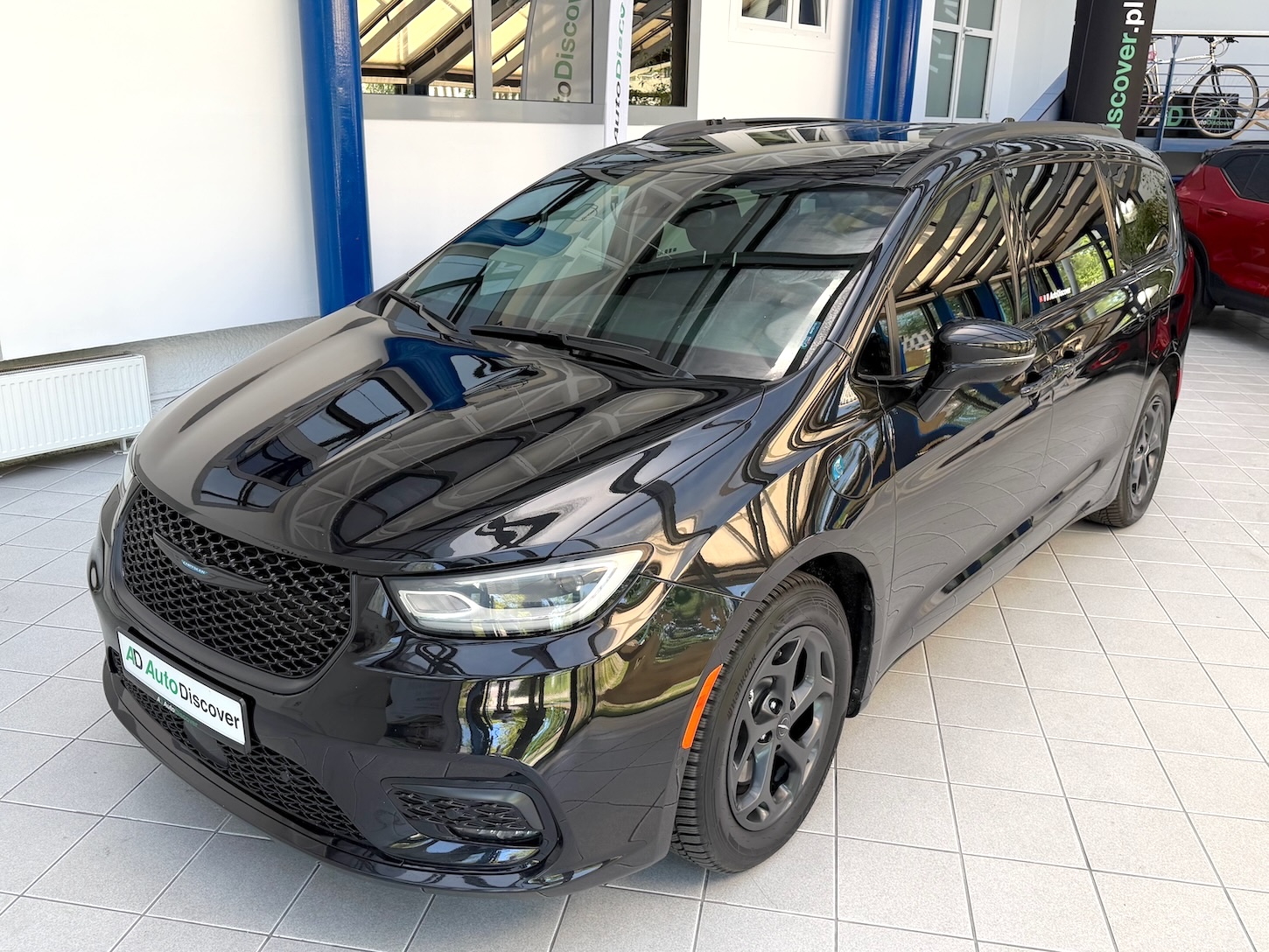 Chrysler Pacifica Plug-In EHybrid Limited S Appearance