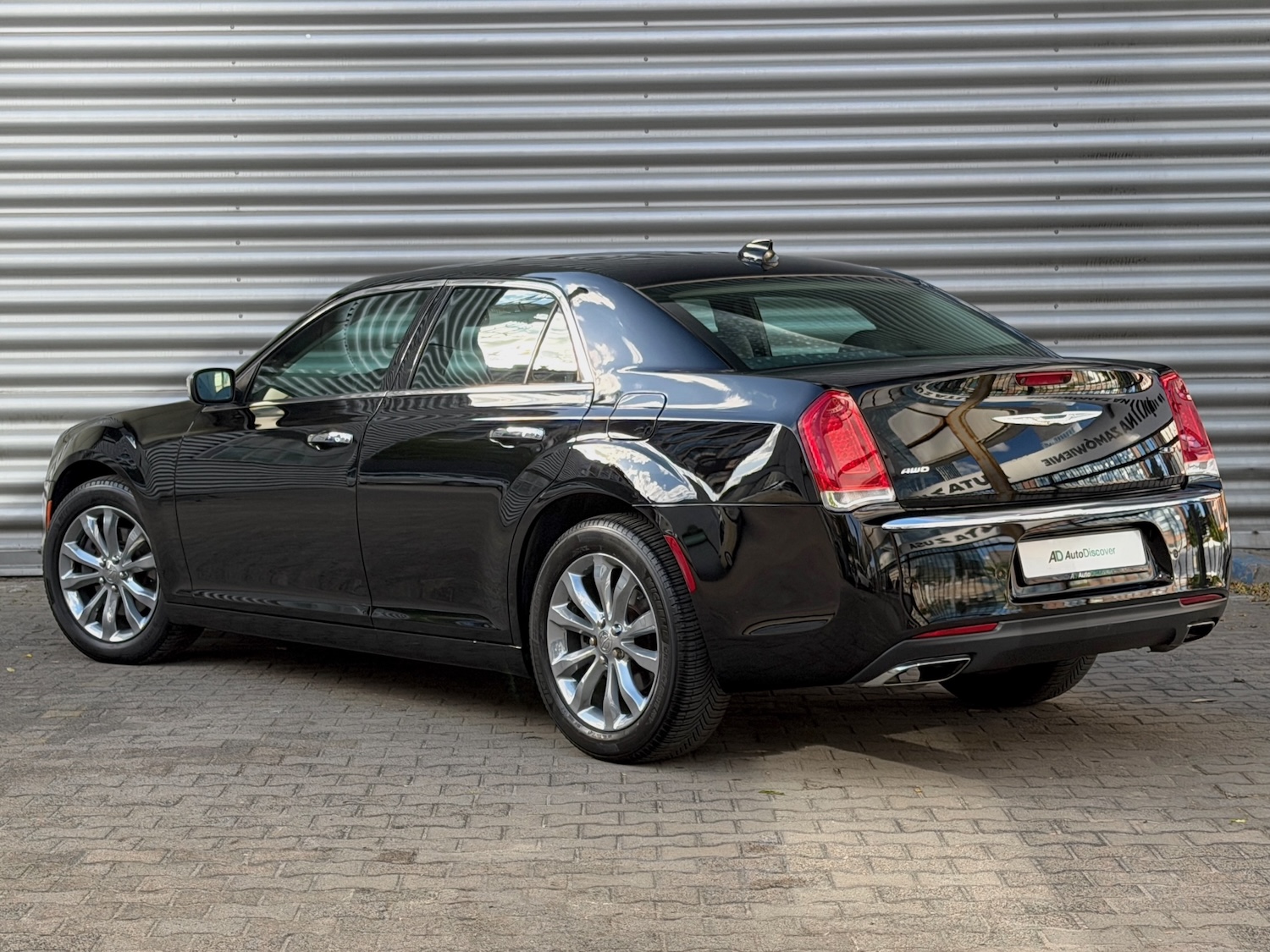 Chrysler 300 Limited AWD