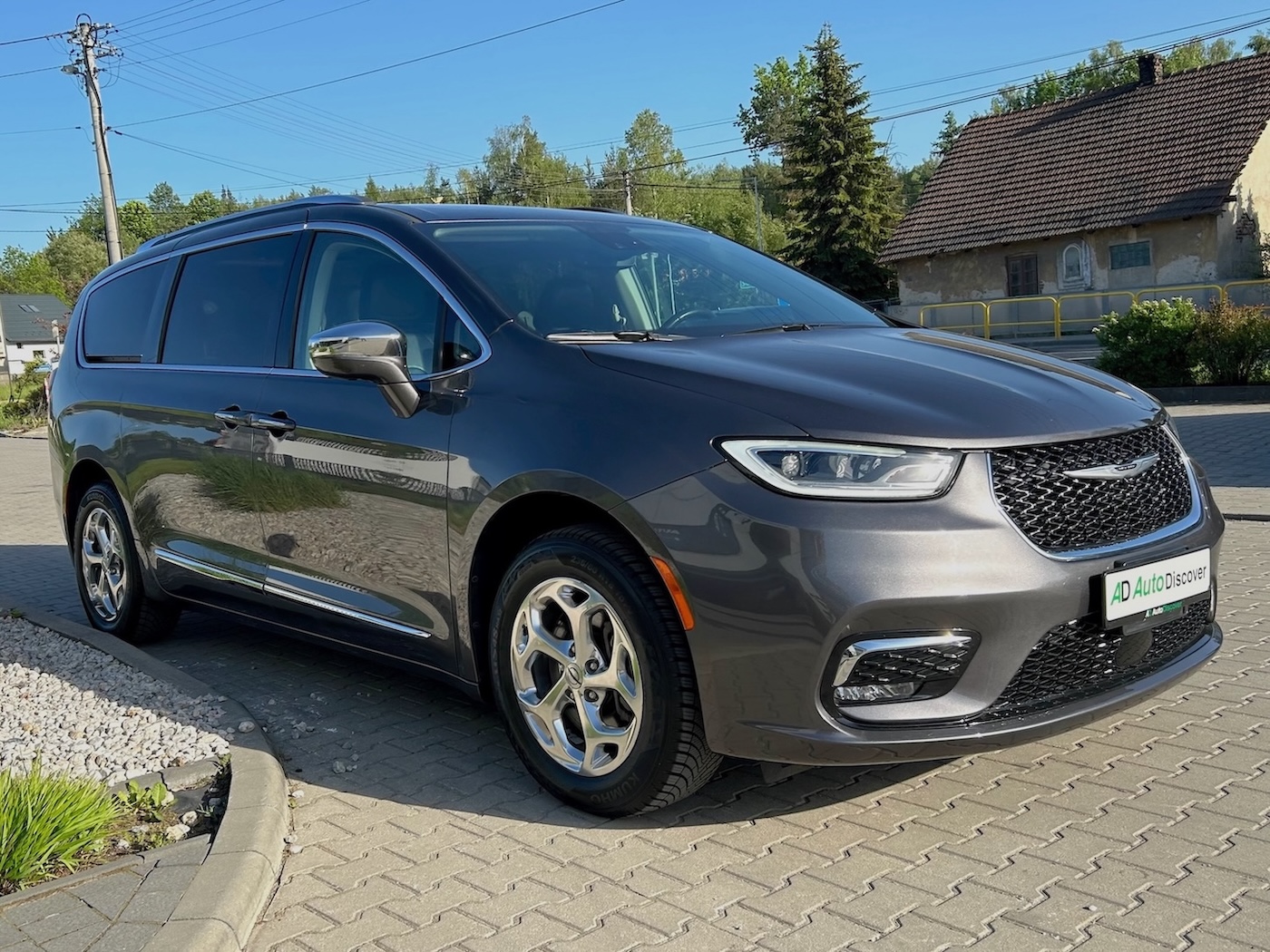 Chrysler Pacifica Limited AWD