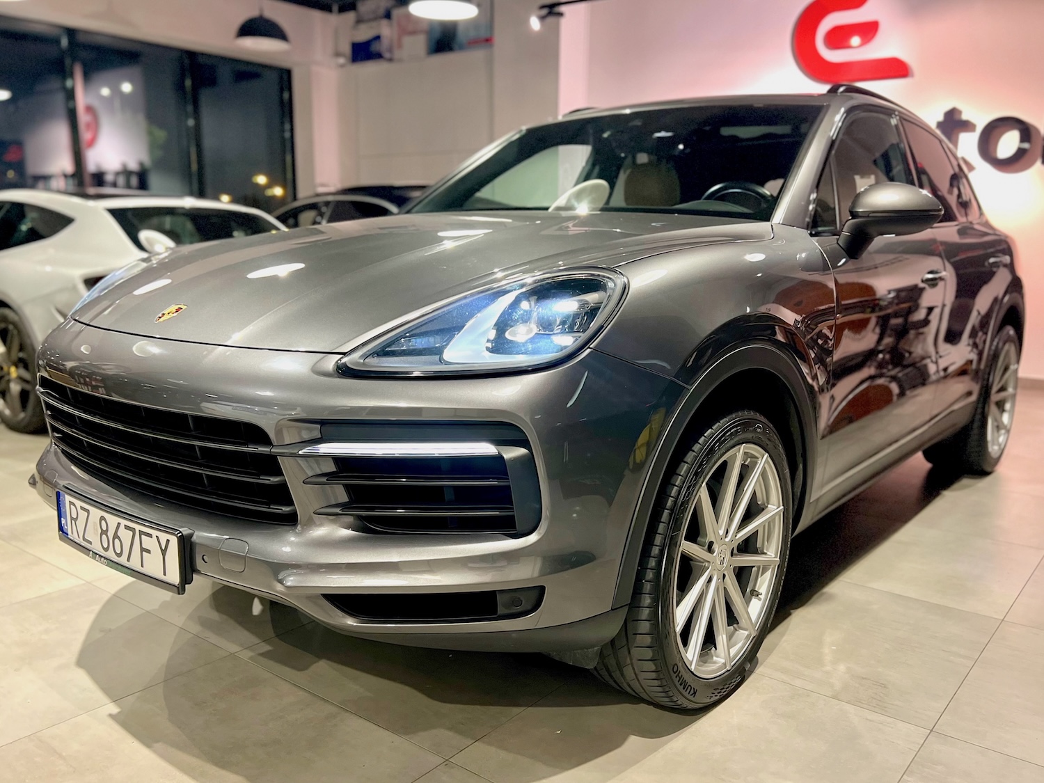 Porsche Cayenne (III)
