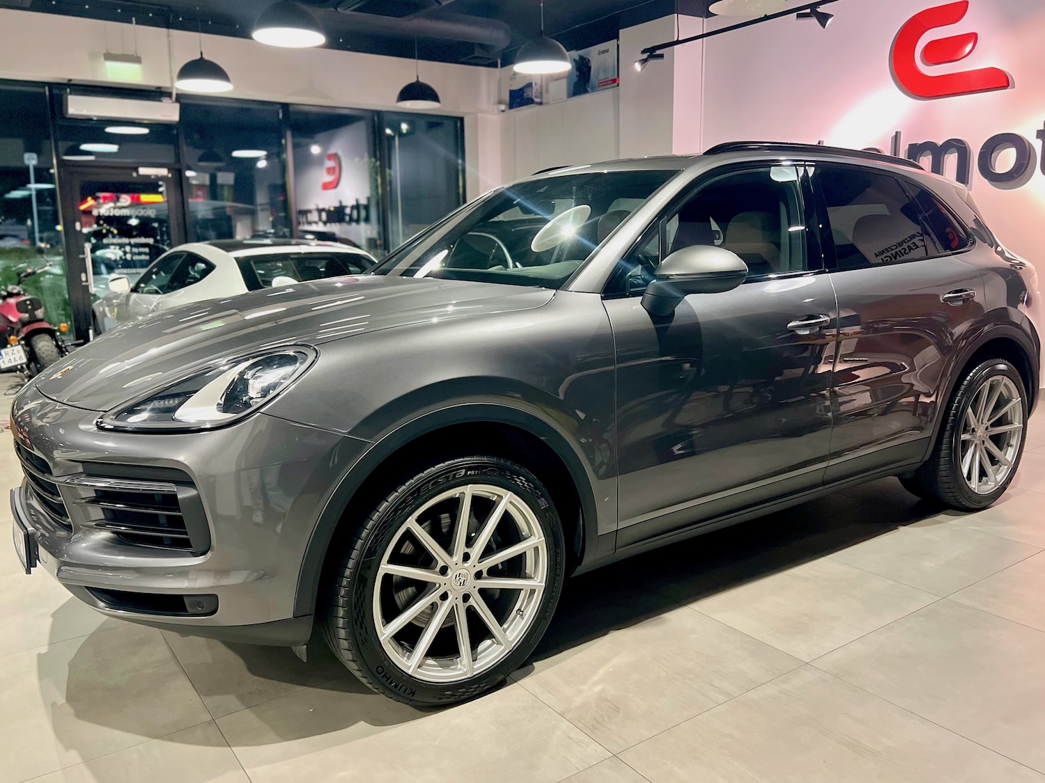 Porsche Cayenne (III)