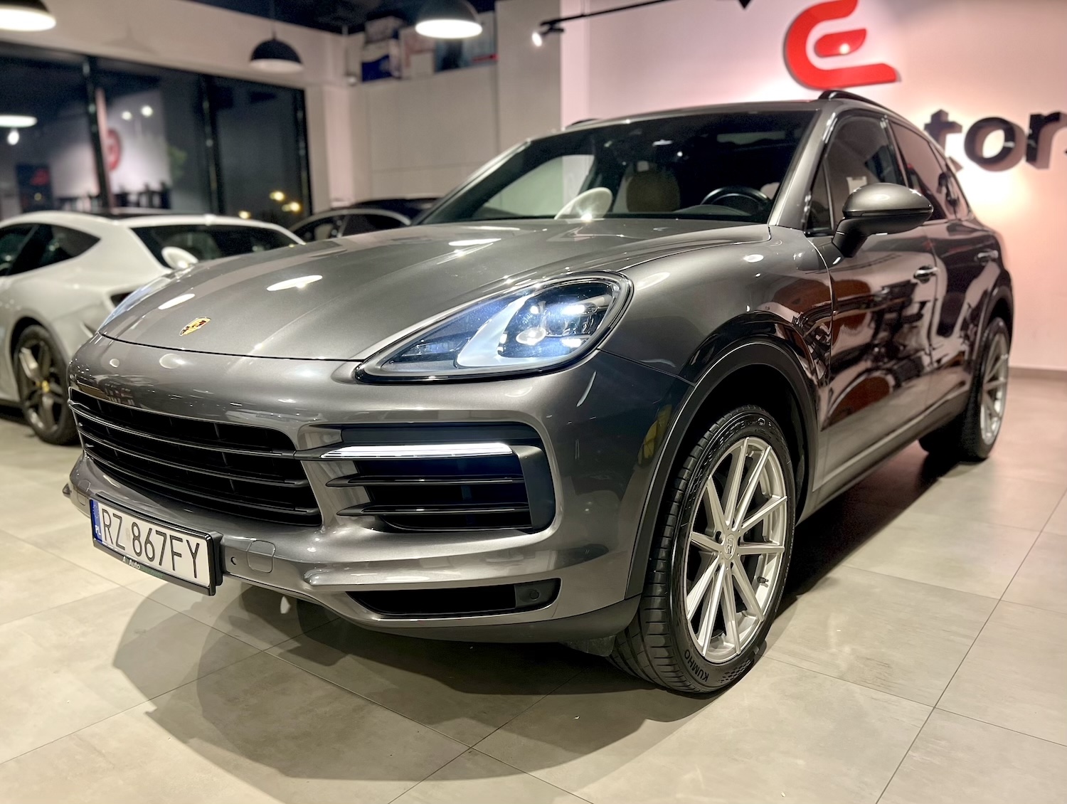 Porsche Cayenne (III)