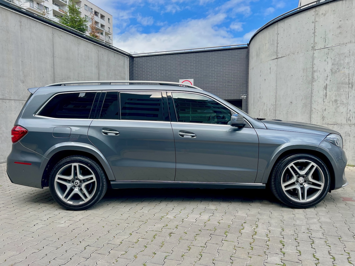 Mercedes-Benz GLS 550 4MATIC AMG Line