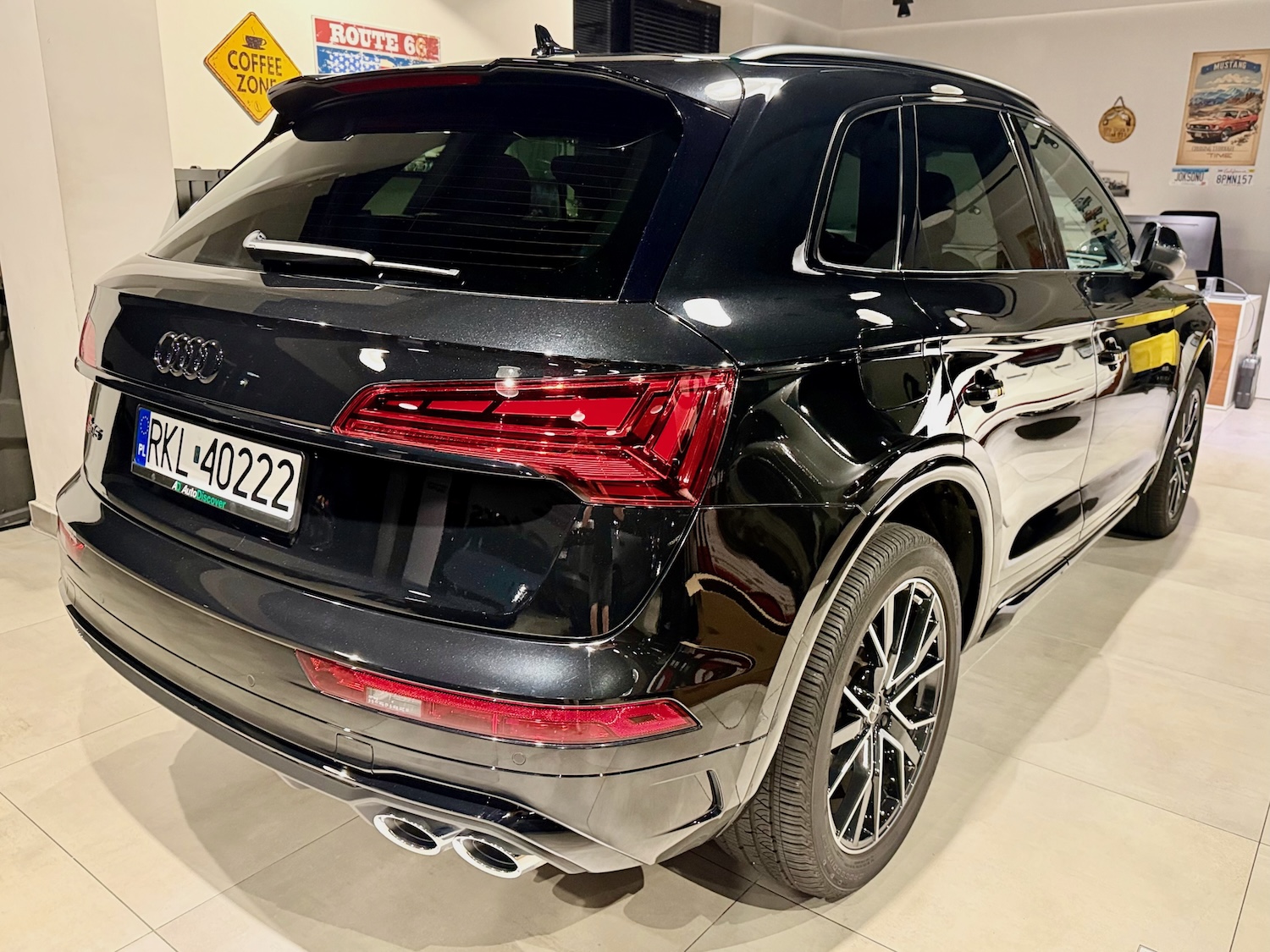 Audi SQ5 Premium Plus Black Optic (FY)