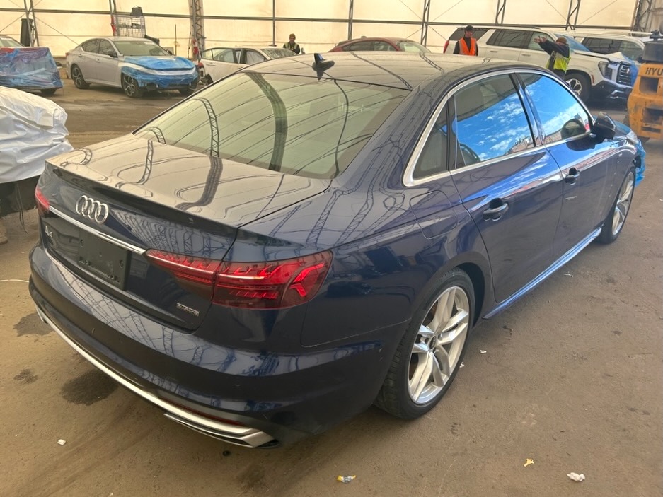 Audi A4 Premium 45 TFSI S Line (B9)