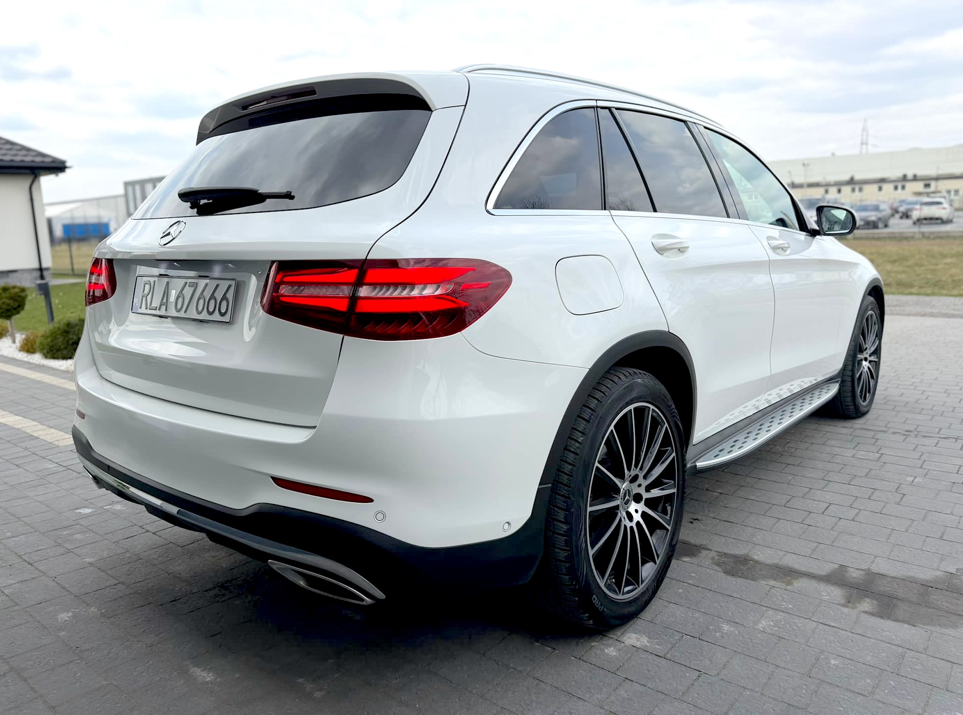 Mercedes-Benz GLC 250 4MATIC AMG Line (X253)